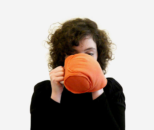 чашка с чехлом pourtasse в действии