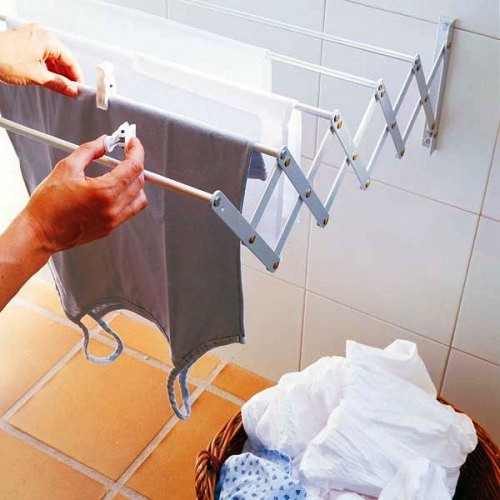 storage-ideas-small-bathroom-17