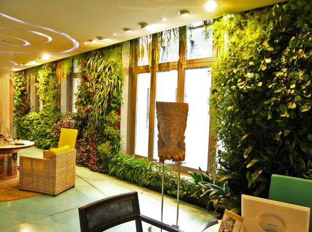 club_med_paris_1