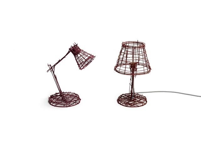 лампа из проволоки из серии Drawing series