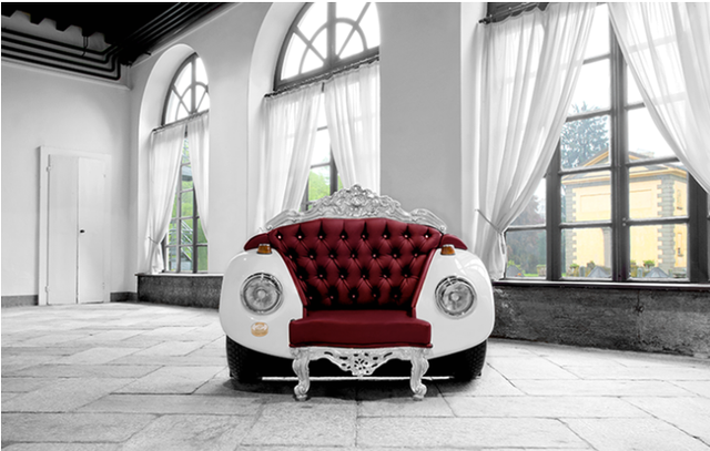 диван из автомобиля Beetle с элементами барокко
