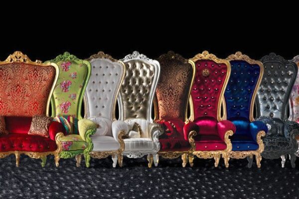 серия кресел в виде трона The Throne от Caspani