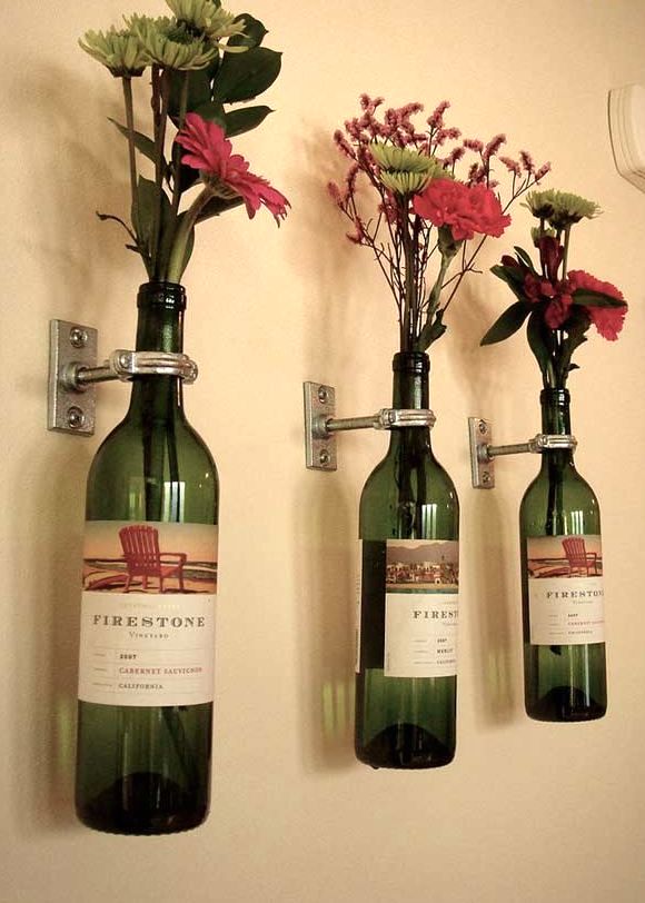 настенные вазы из винных бутылок