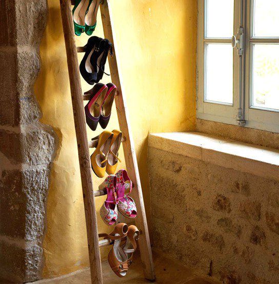 вешалка для туфлей из лестницы-стремянки
