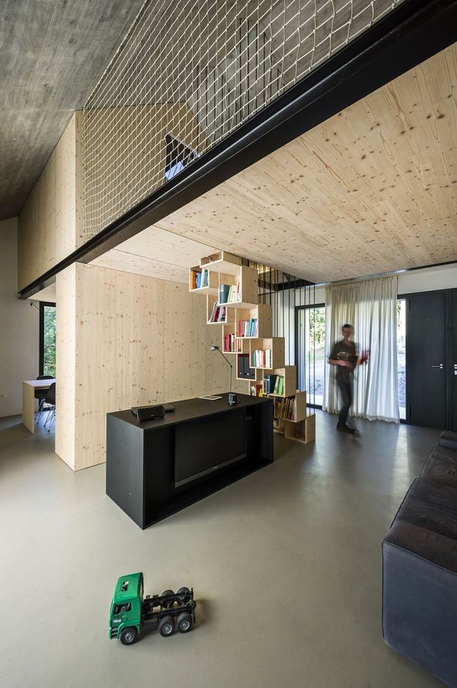 compact-slovenia-house-11