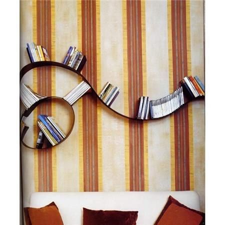 оригинальный дизайн полок для книг в виде спирали