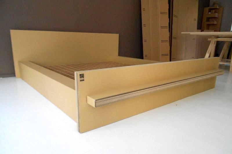 кровать из картона от SS Design