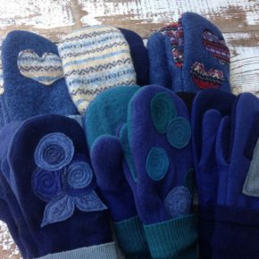 варежки своими руками из старых свитеров