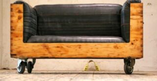 диван своїми руками із скрині та камер