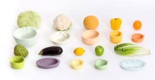 незвичайний дизайнерський посуд з відбитками овочів