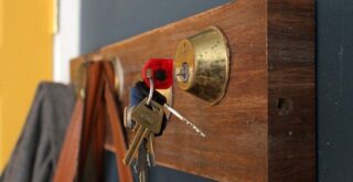 настенная ключница своими руками