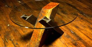 журнальний стіл зі шпал та рейок